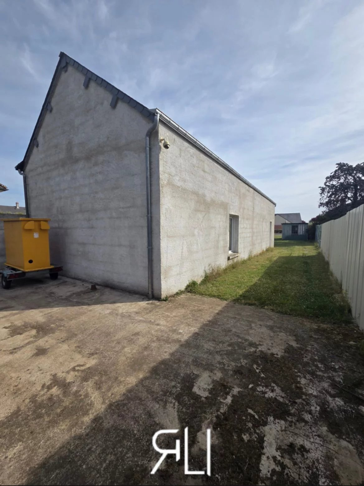 Local commercial à vendre à St laurent nouan, 87 m² – photo 2 sur 3