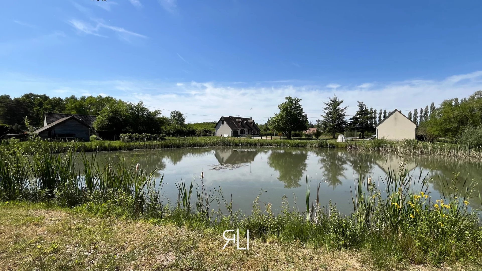 Maison à vendre à Crouy sur cosson, 107 m², 6 pièces – photo 1 sur 14