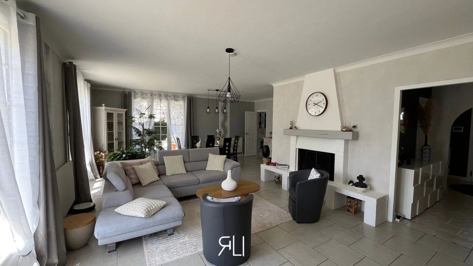 Maison à vendre à St laurent nouan, 169 m², 7 pièces – photo 3 sur 10
