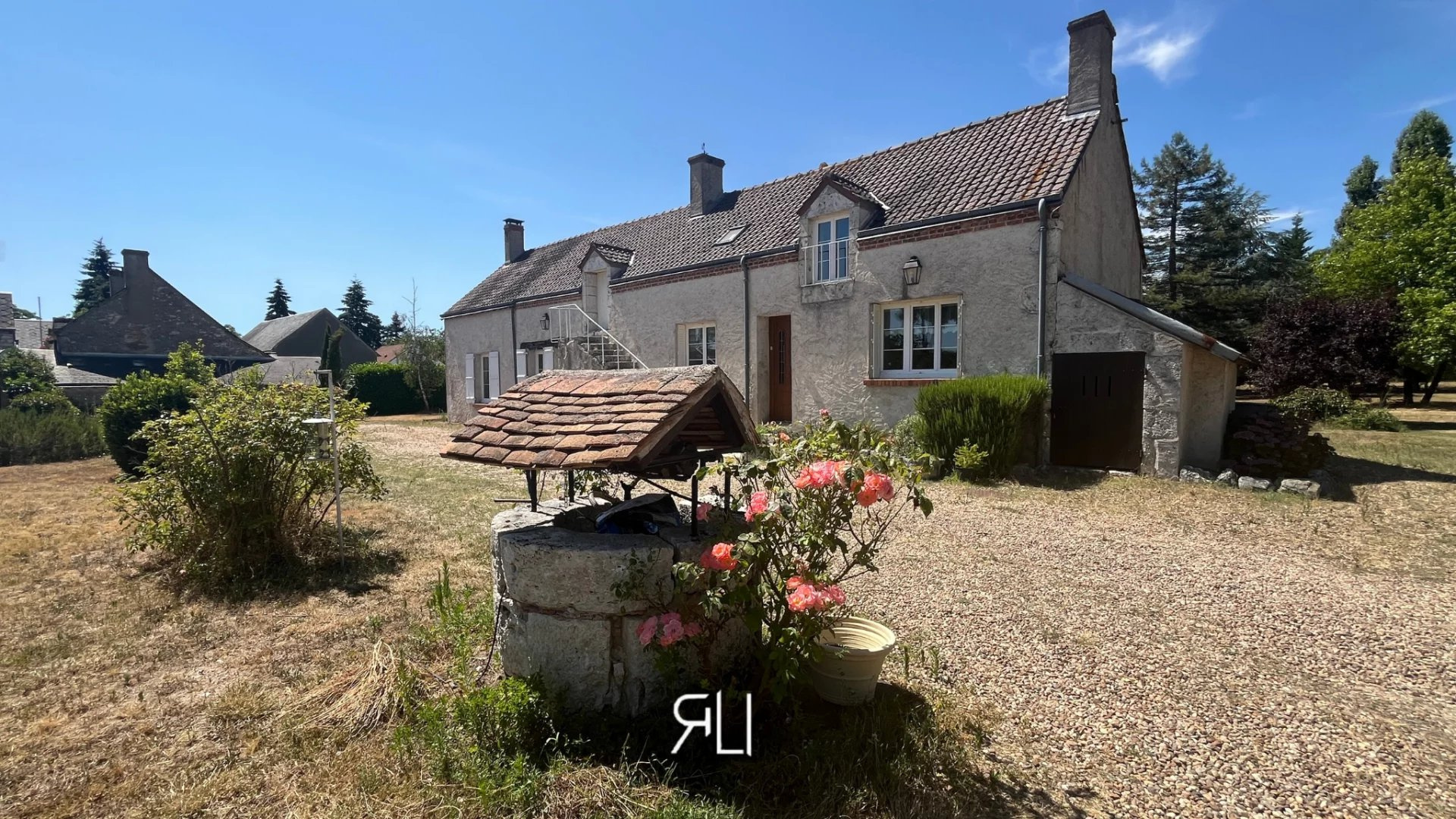 Maison à vendre à St laurent nouan, 256,36 m², 7 pièces – photo 2 sur 15
